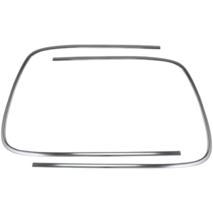 Moulure de vitre arrière (en 2 pièces) 67-74