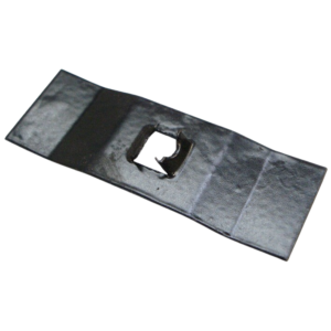 Clip pour plaque bouche trou d’autoradio