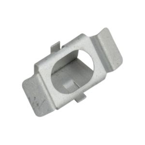 Clip sur caisse pour fixation de calandre