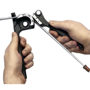 Outil de pliage de durite rigide de frein