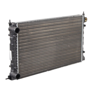 Radiateur d'eau largeur 570mm pour Golf 1  1600cc Diesel et Turbo Diesel, 1600cc Gti avec clim